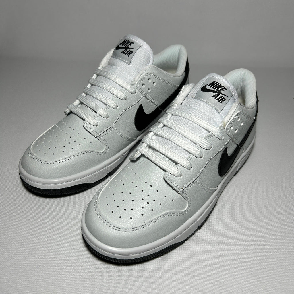 NIKE DUNK