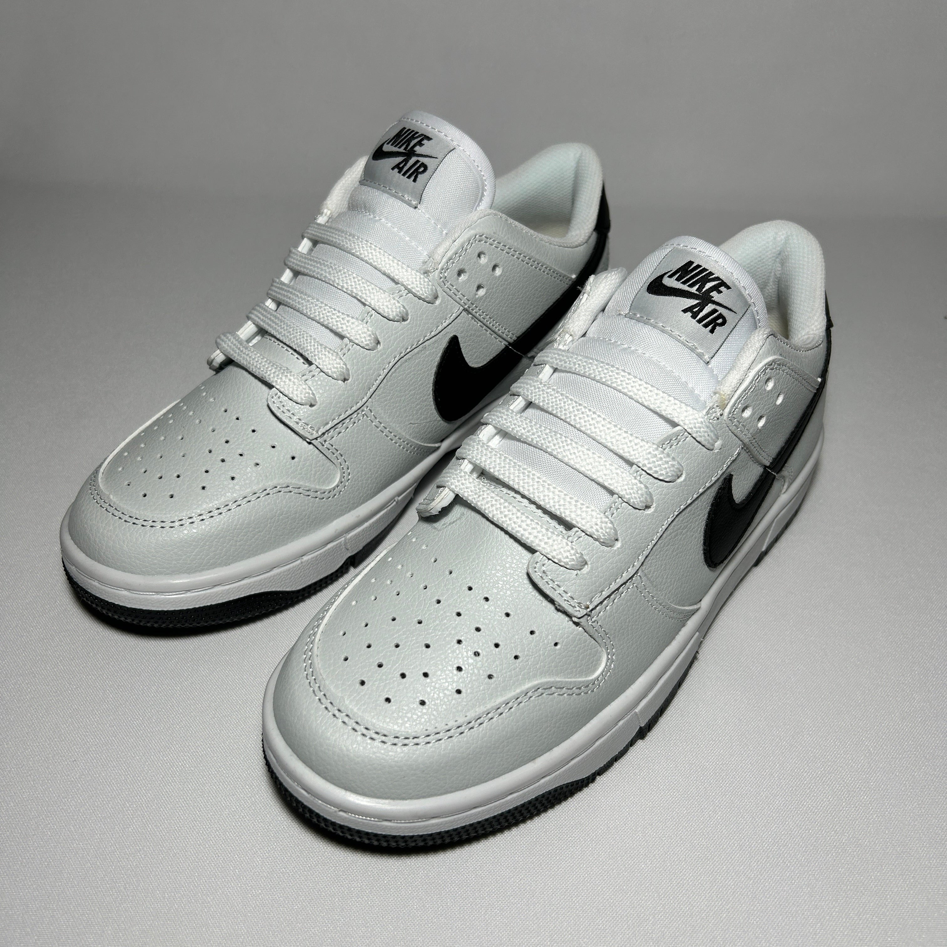 NIKE DUNK