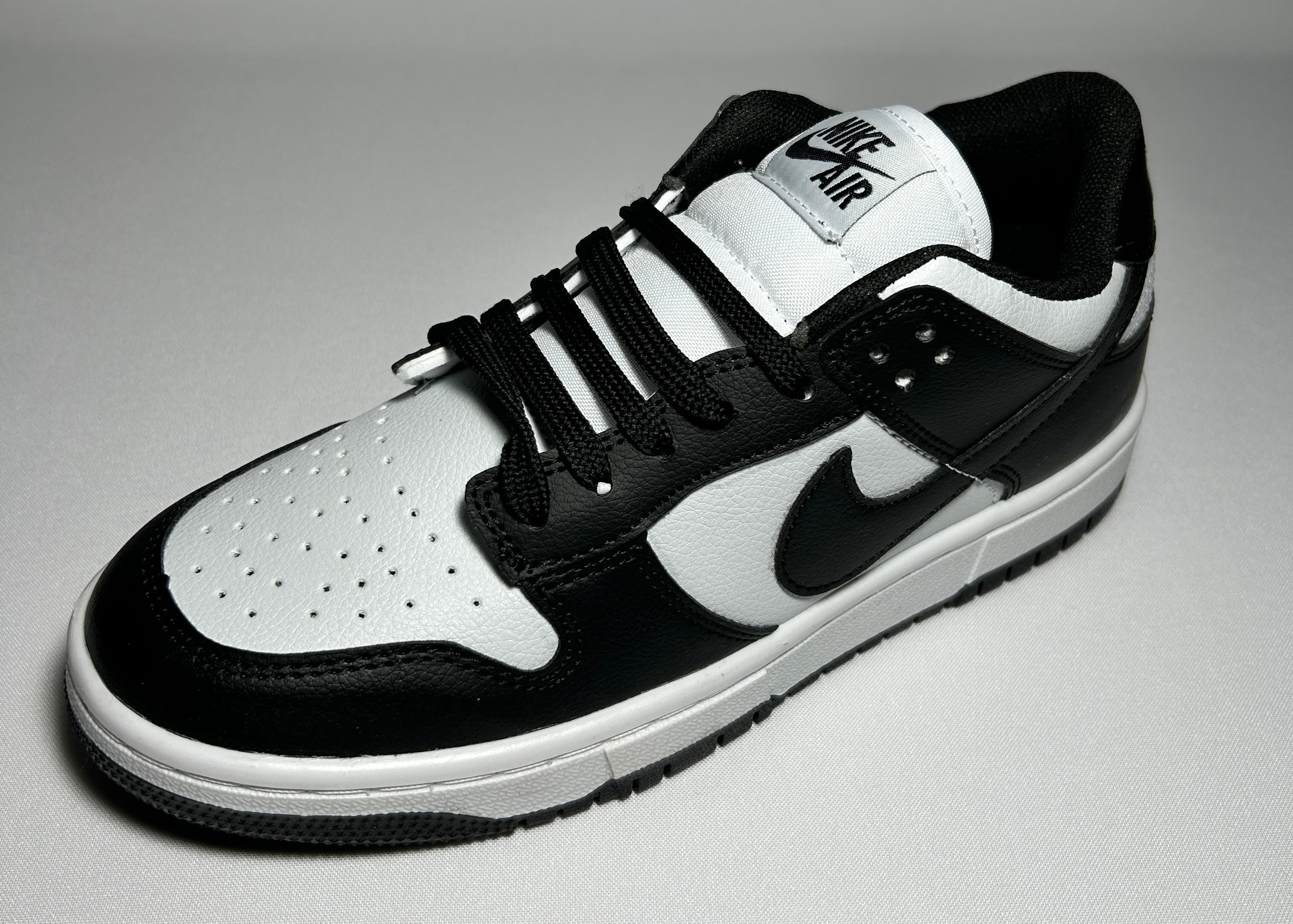 NIKE DUNK