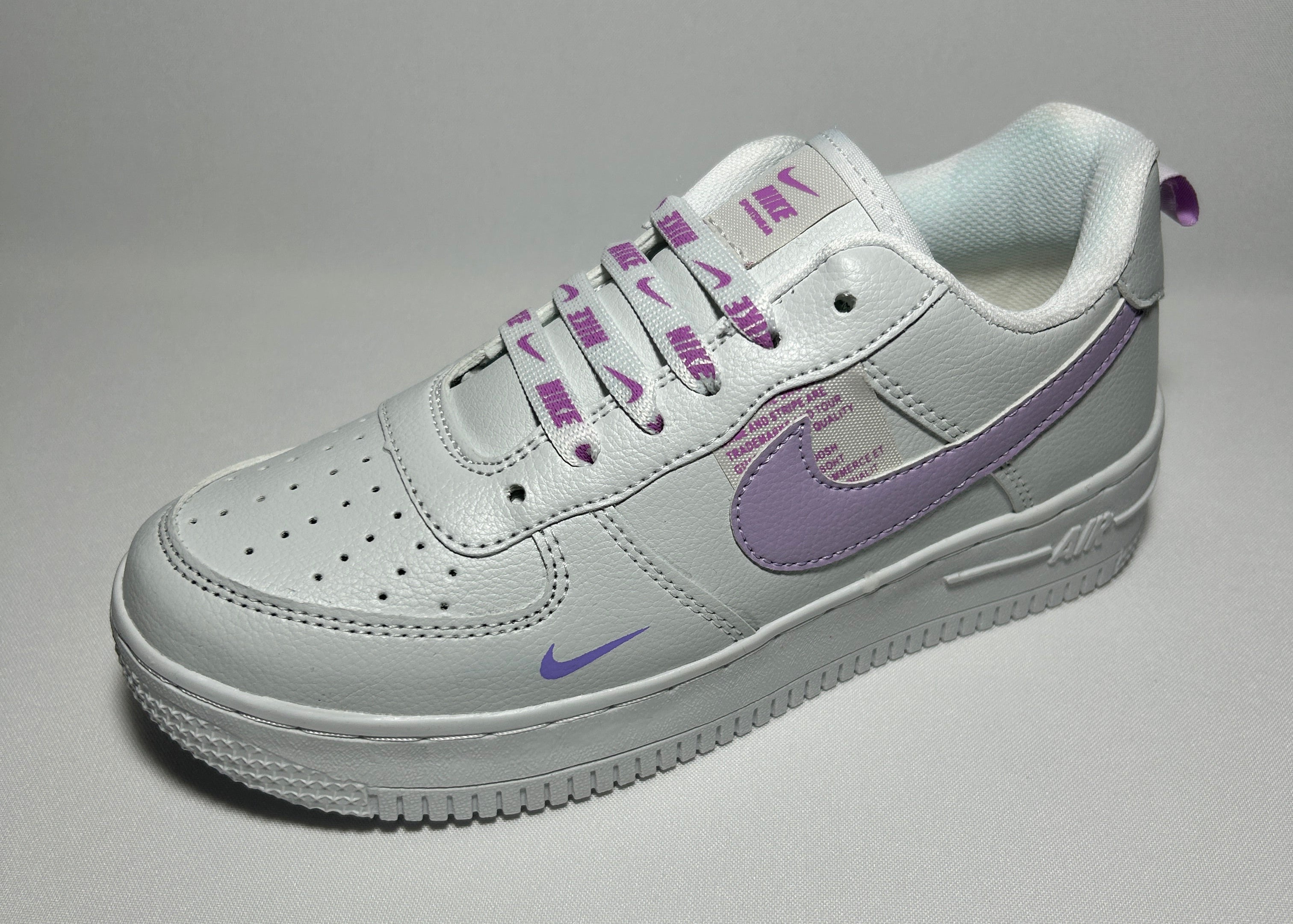 TENIS 275