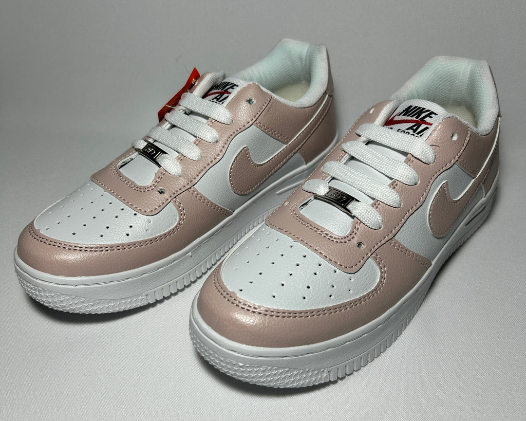 TENIS 270