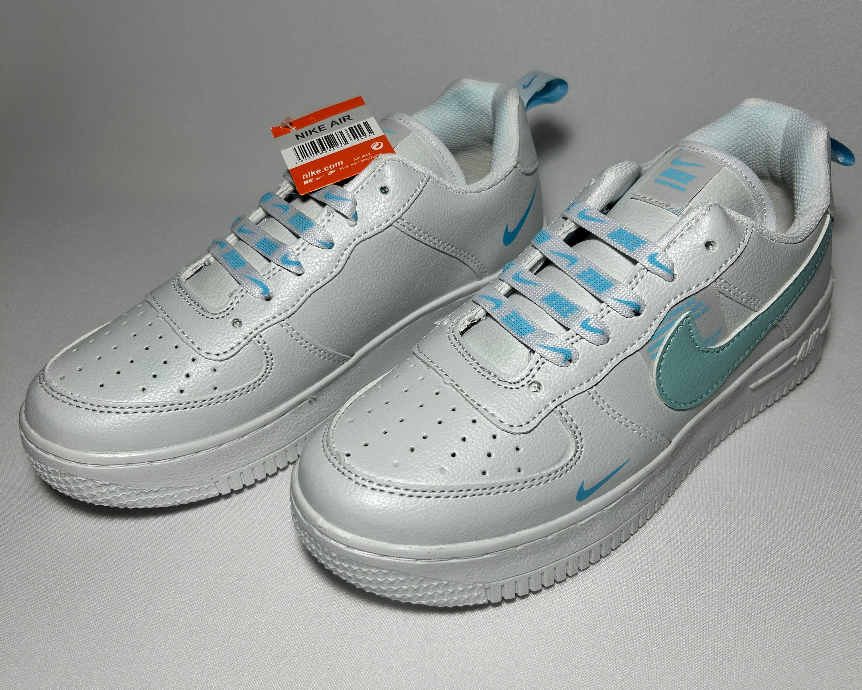 TENIS 275