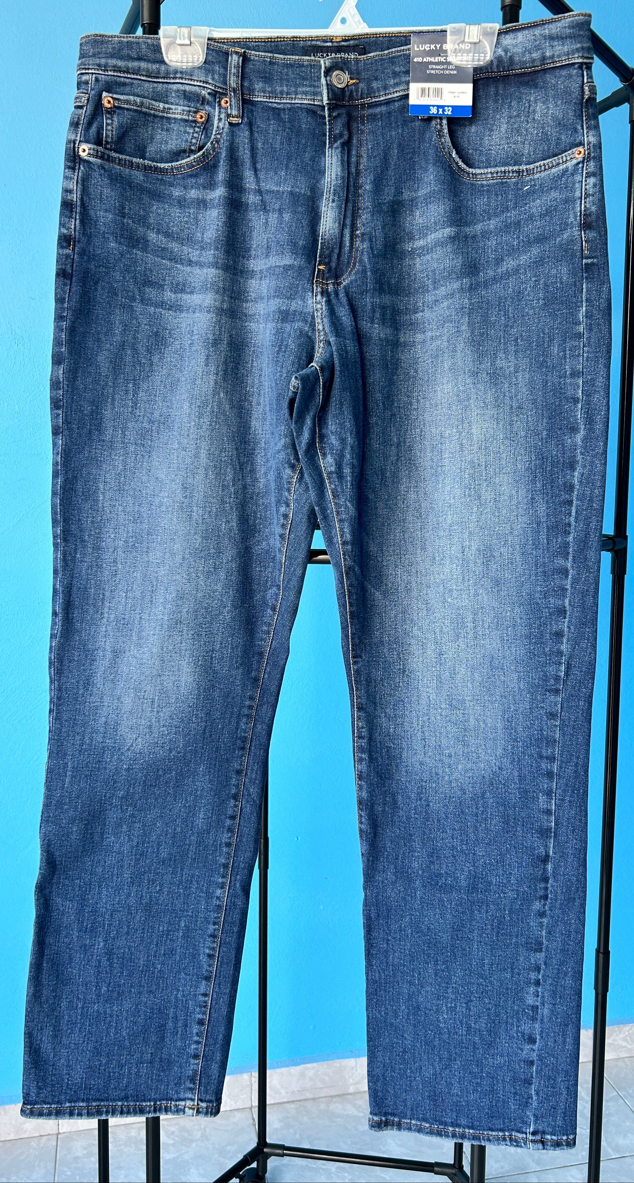 LUCKY BRAND